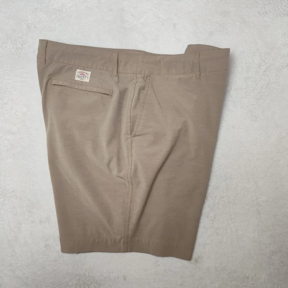 Faherty Shorts Mens 38 Beige 7